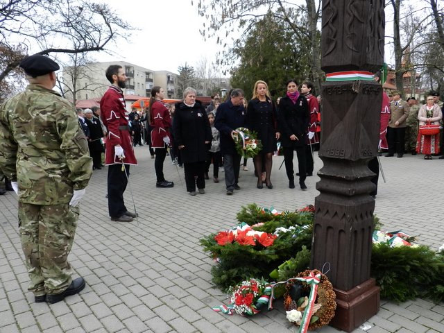 A haza minden előtt 28